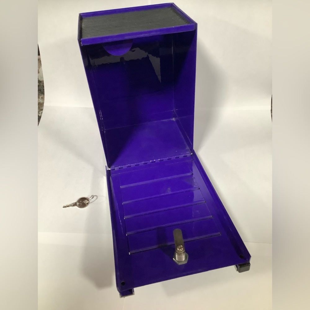 Matco promotional piggy bank Blue and Silver Tool Chest. - Picture 3 of 5